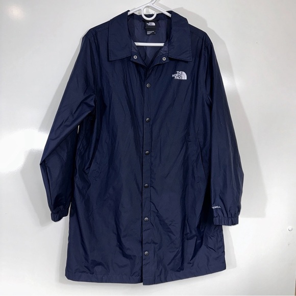 Women’s The North Face IC Coach’s Jacket - Picture 4 of 11